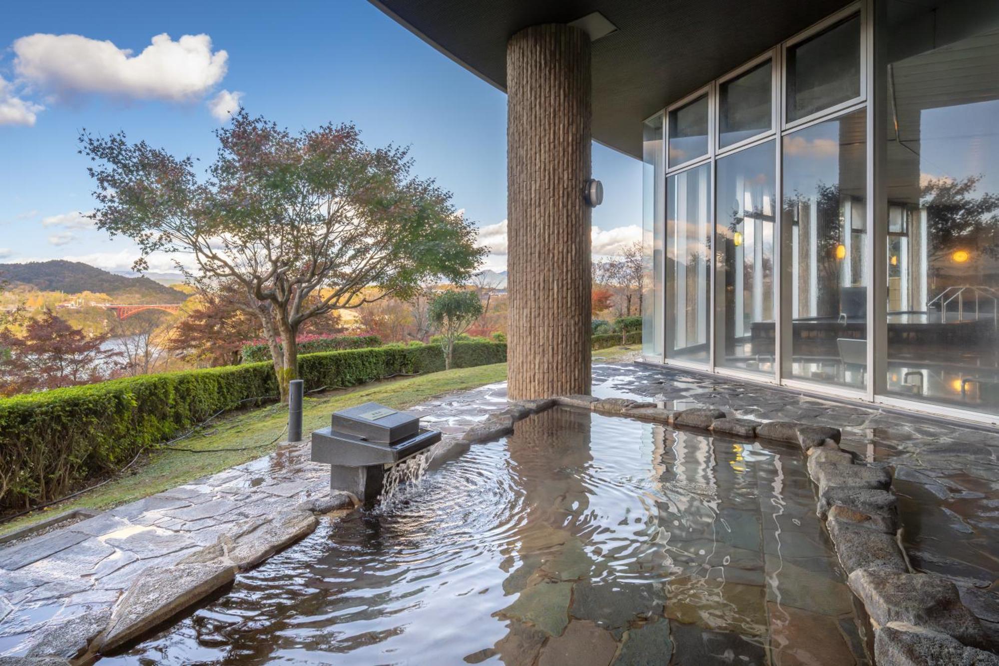Enakyo Onsen Hotel Yuzuriha Eksteriør bilde